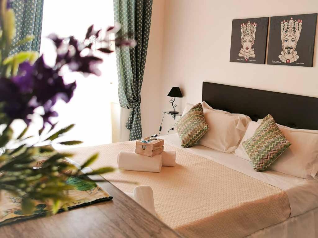 "Suliscenti" Dimora Siciliana B&B アヴォラ エクステリア 写真